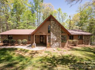 114 Timber Creek Rd, Laurel Park, NC 28739