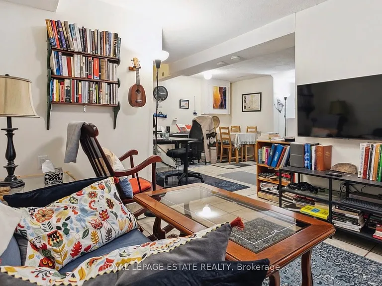 1 Saraband St #BASEMENT — Photo 5