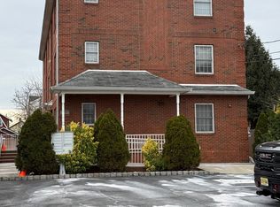 832 Bayway Ave APT 3, Elizabeth, NJ 07202