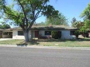 1830 Short Dr, Hanford, CA 93230