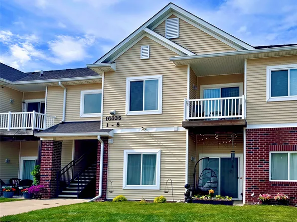 10335 Norfolk Dr Unit 8, Johnston, IA 50131