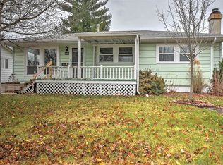 209 Columbus Dr, Decatur, IL 62526