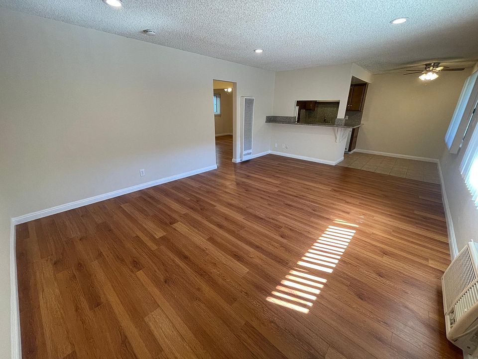 1st image of 5343 Rosemead Blvd
