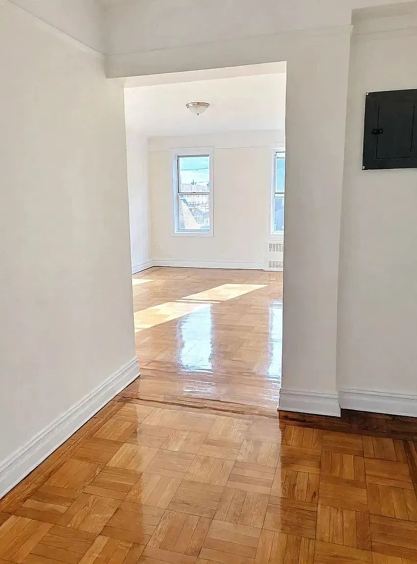 2686 Ocean Avenue — Photo 2