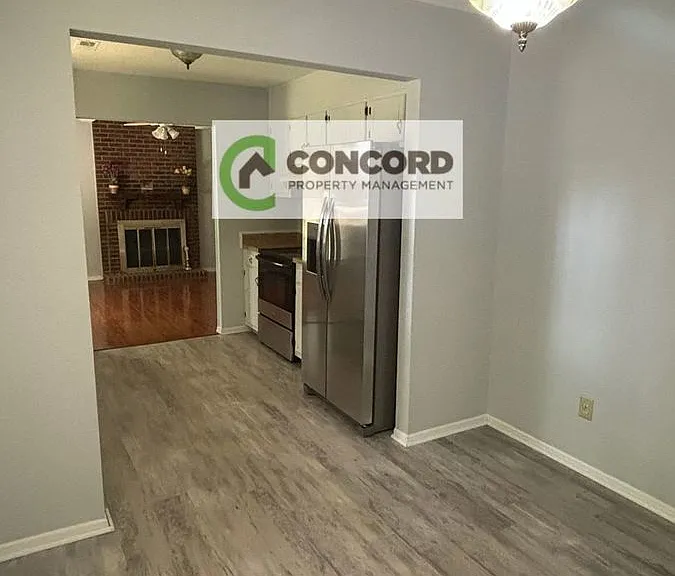 3327 Darden Rd — Photo 5