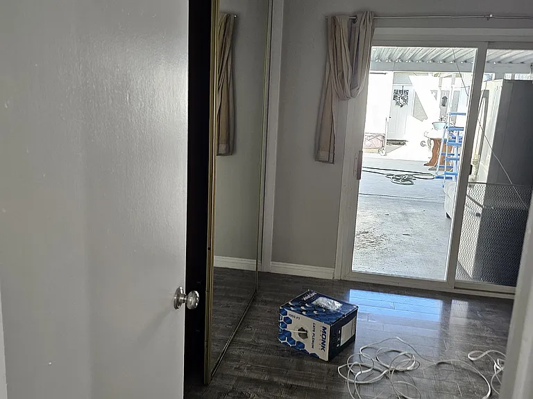 13542 Purdy St — Photo 8