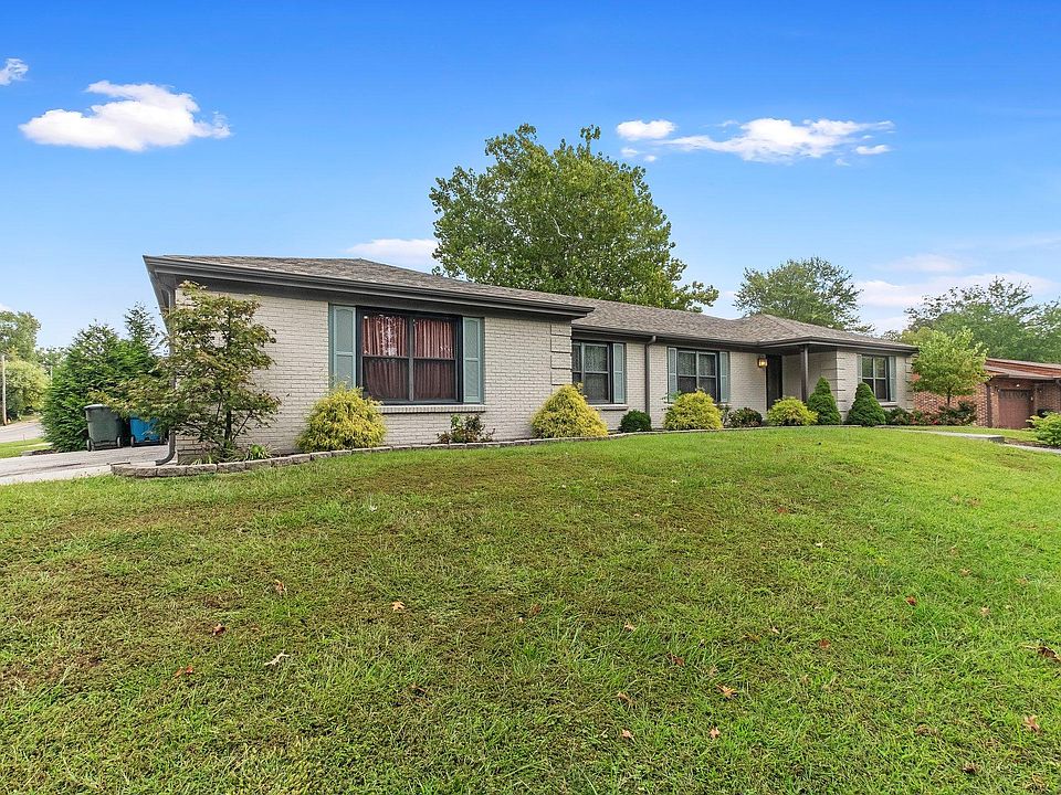 1st image of 4545 Garon Dr