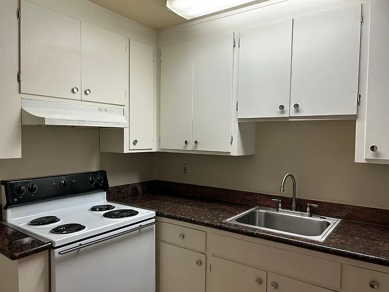 1443 Kentfield Ave #12 — Photo 3