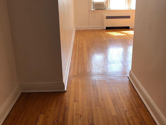 5th image of 108-110 Palisade Ave #A2