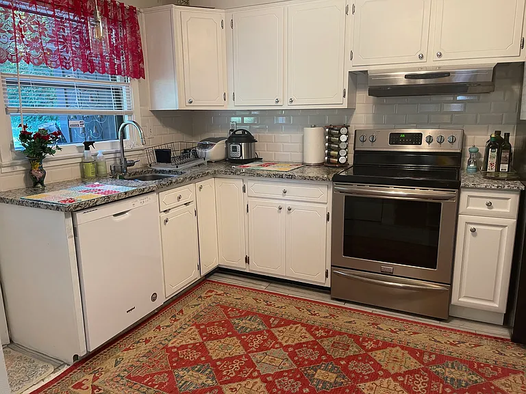 1620 Whippoorwill Rd — Photo 8