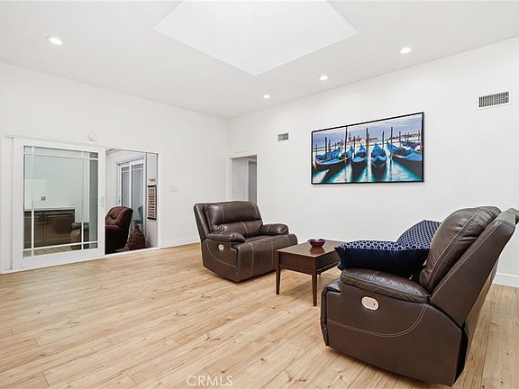 3rd image of 24 Rockrose Way