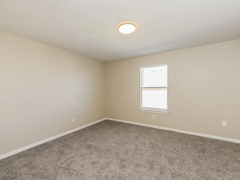 5718 Fossil Cyn — Photo 11