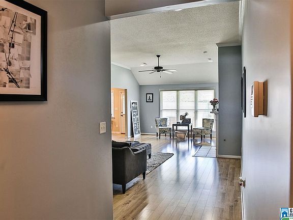 4th image of 2123 Lenox Dr