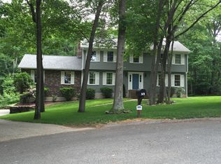 33 Oljay Ter, Milford, CT 06461