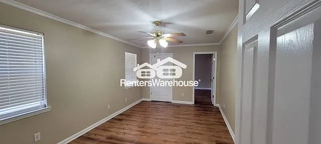4745 King Saul Dr — Photo 13