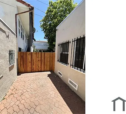 2915 W Florence Ave — Photo 28