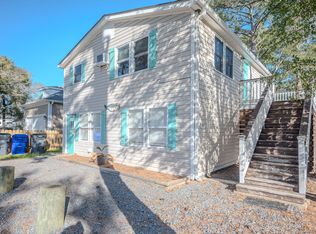 100 NE 43rd St #1, Oak Island, NC 28465