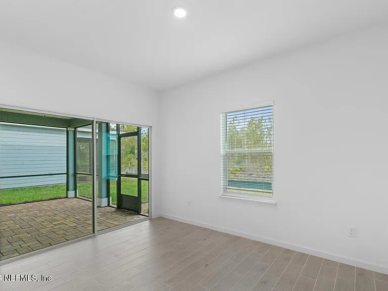 28 Disston Cv — Photo 18