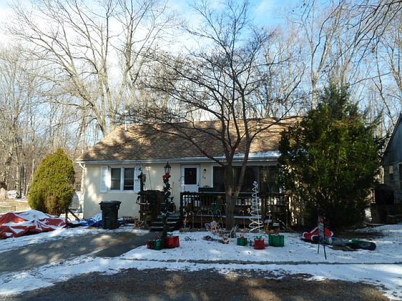 4th image of 24 Forest Dr