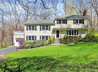 22 Christopher Rd, Ridgefield, CT 06877