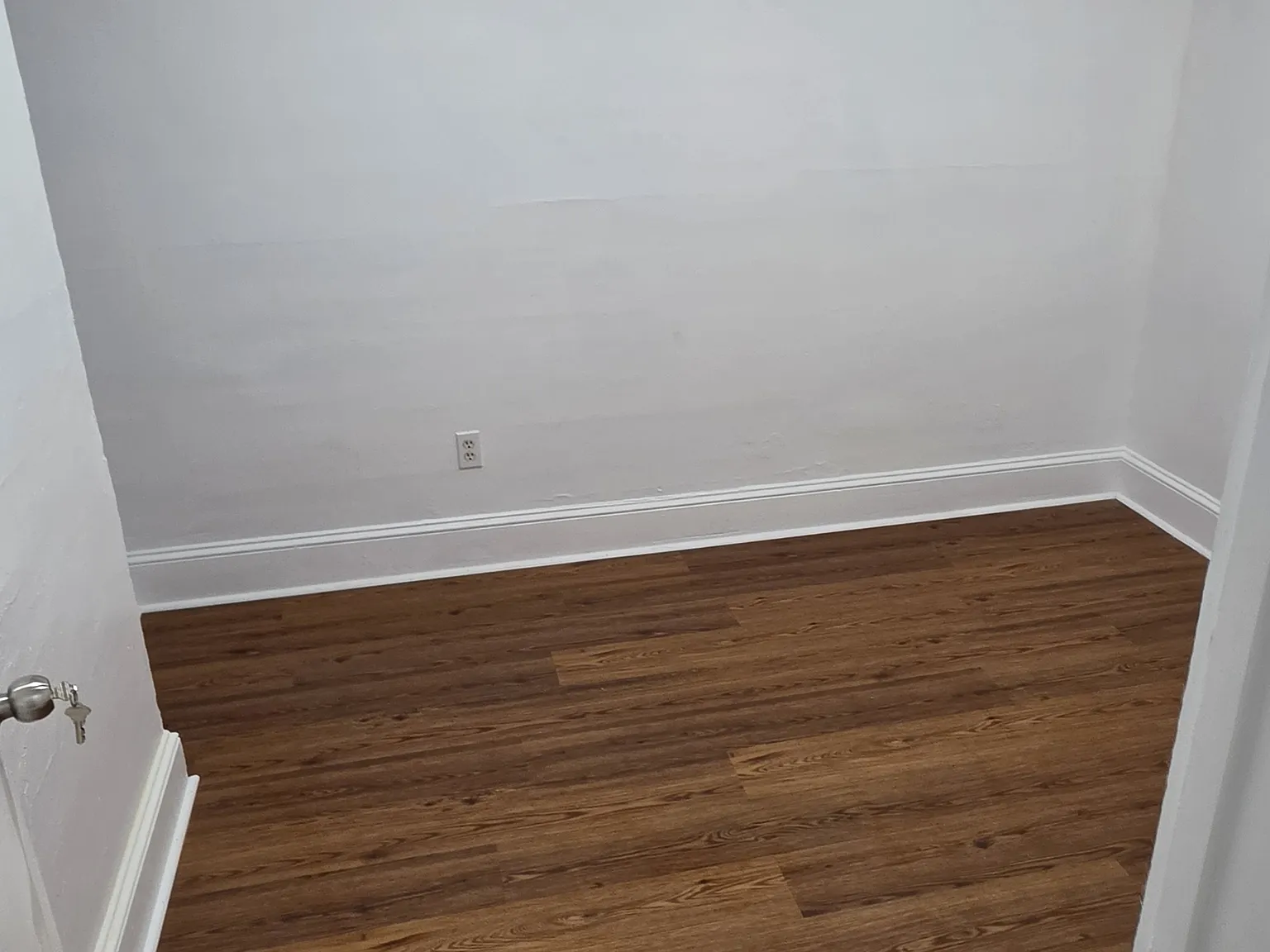 3 bed, 1.5 bath, $1,250 — Photo 3