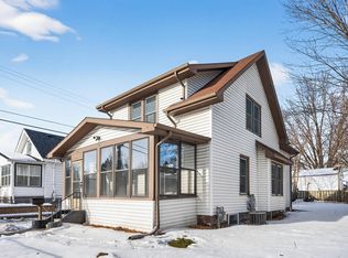 2416 E 37th St, Minneapolis, MN 55406