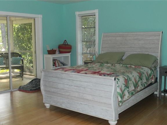 5th image of 7771 Breakwater Ct