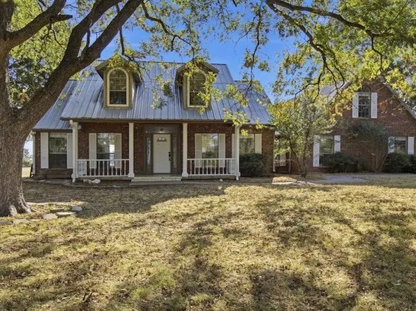 3686 Fm 100, Honey Grove, TX 75446