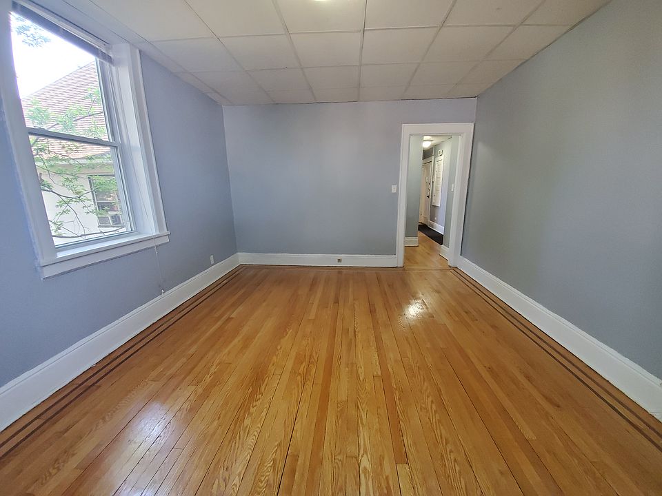 1st image of 251 Lafayette Ave #8E