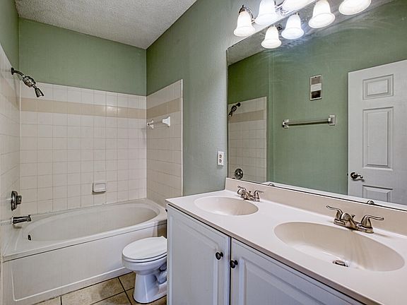 5th image of 10000 GATE Parkway #211