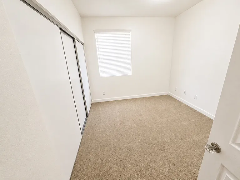 8685 Orchard Park Dr — Photo 6