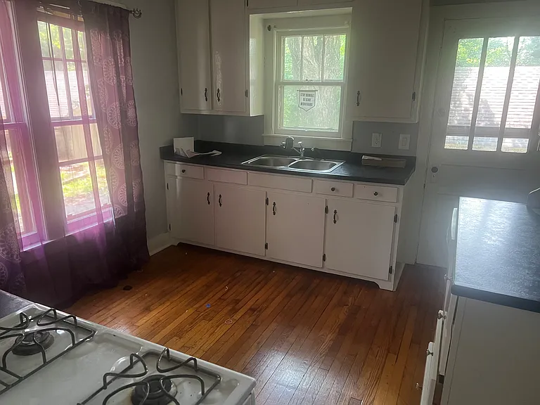 1621 Catherine Dr #B — Photo 8