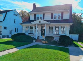 992 Davison Place, Baldwin, NY 11510