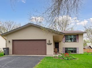 1394 81st St, Victoria, MN 55386