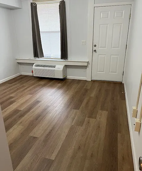900 S Main St #106 — Photo 15