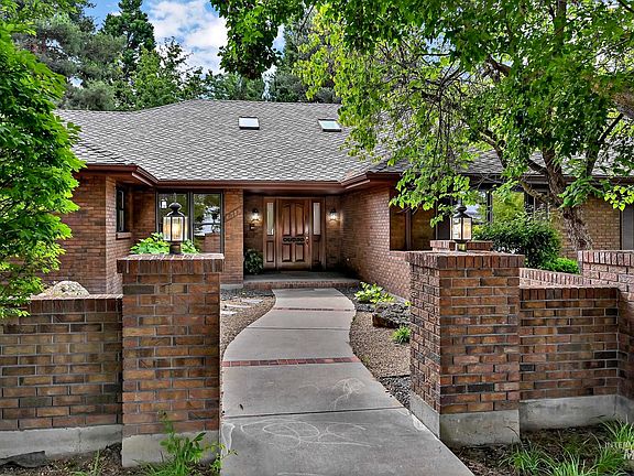 4th image of 6319 W Montana Ave