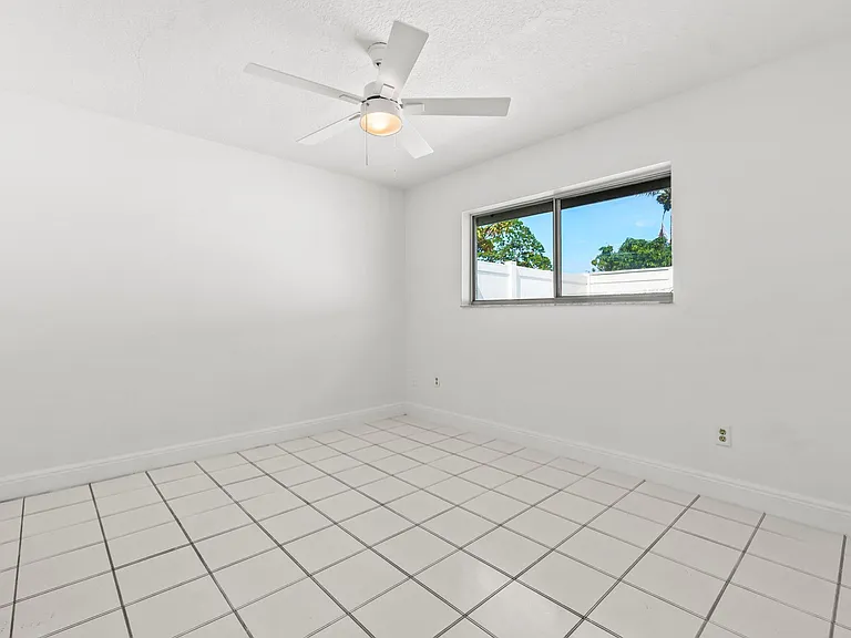 9162 SW 5th St #A — Photo 12
