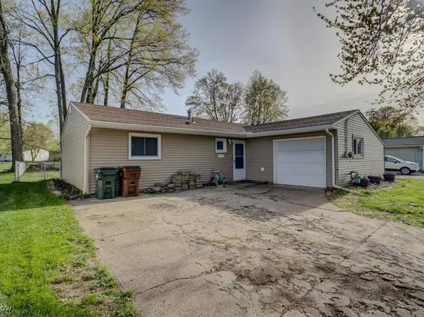 42931 Haven Dr, Elyria, OH 44035