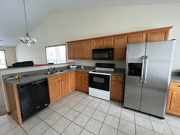 3rd image of 6176 Cross Bend Ct