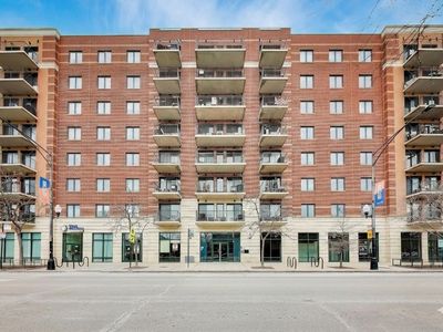 4848 N Sheridan Rd APT 203, Chicago, IL, 60640