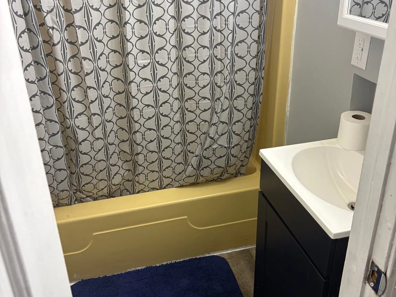 Studio, 400 sqft, $950 — Photo 4