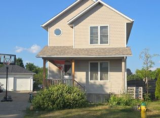 45 Johnston St, Carleton Place, ON K7C4R7