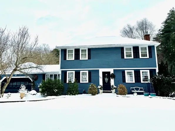 110 Maple St, Stow, MA 01775