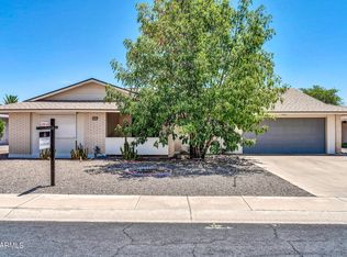 10807 W El Capitan Cir, Sun City, AZ 85351