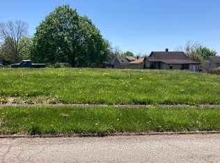 822 Washington Ave SE, Girard, OH