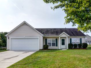 8619 Rozumny Dr, Charlotte, NC 28216