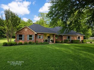 6155 Victoria Ln, Keithville, LA 71047