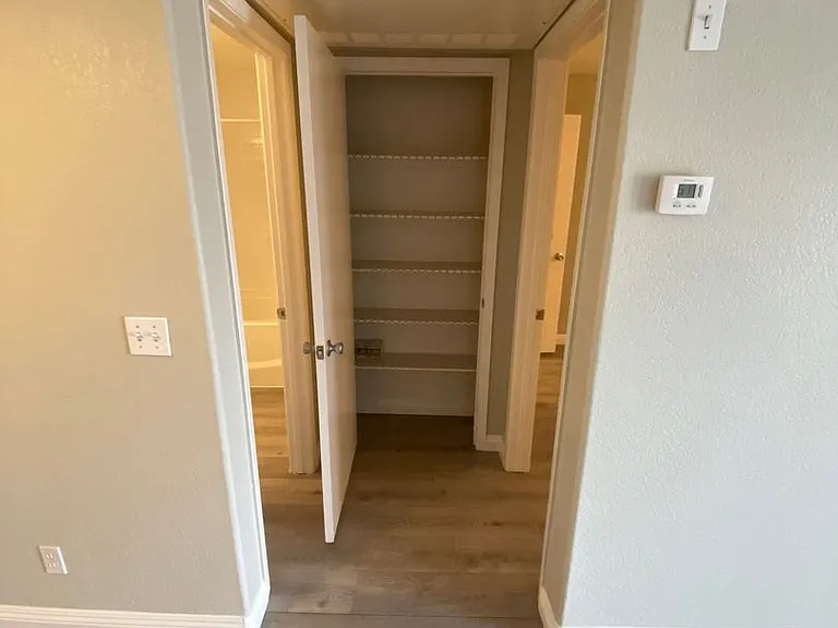 5271 Lindell Rd #202 — Photo 10