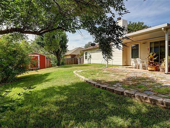 4th image of 3923 Eagles Nest St