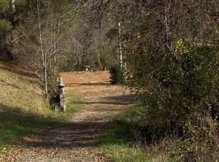 11 New Home Rd, Marshall, NC 28753